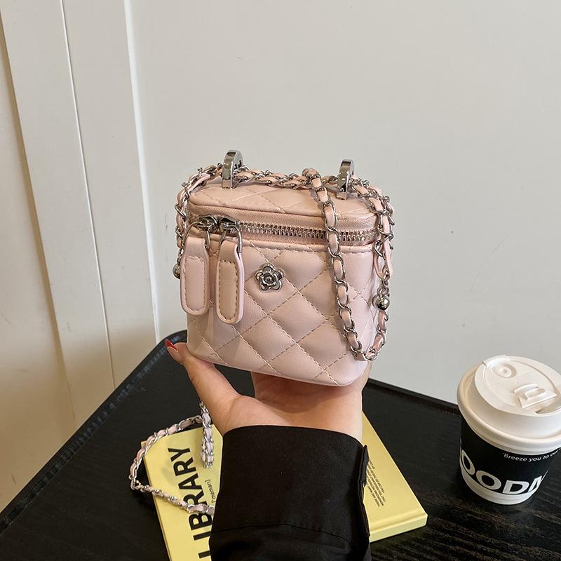 Chain bucket bag women's new fashion versatile casual high-end messenger bag box small square bag