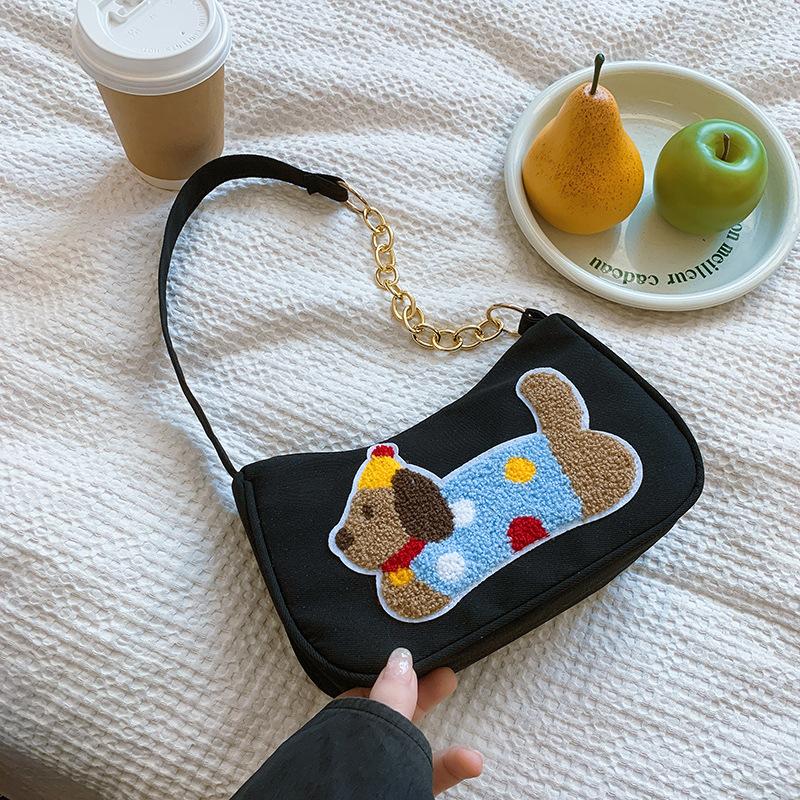 

Осенний рюкзак нишевый дизайн ежедневная маленькая квадратная сумка 2024 сумка через плечо модная иностранная повседневная сумка-мессенджер чёрный