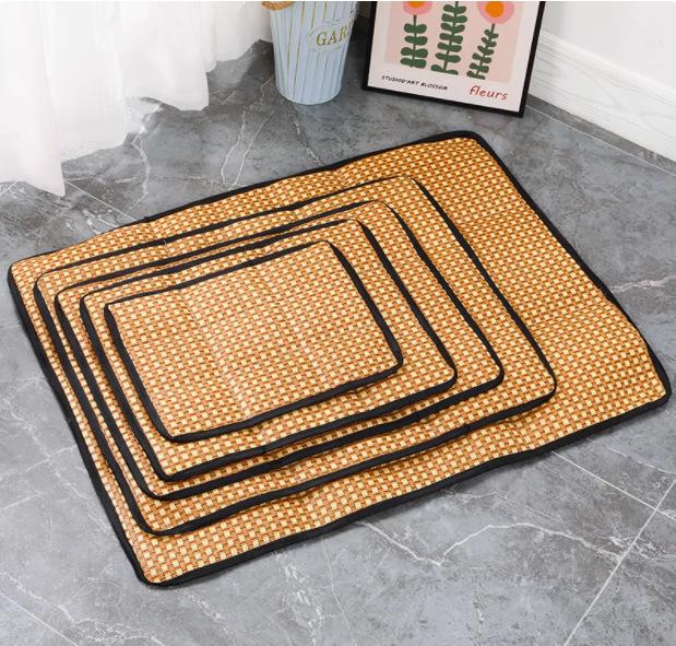 

Universal All-Season Rattan Pet Cooling Mat for Small Cats & Dogs S (40*30)