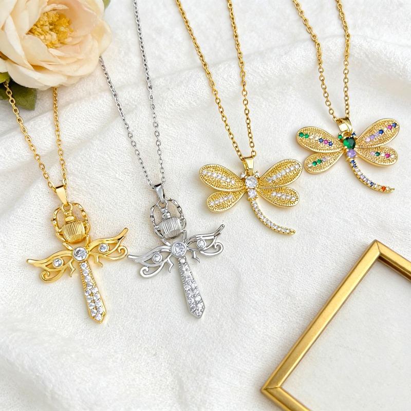 Necklace - Unique and Fashionable Butterfly Necklace Accessory Hip-hop Necklace Jewelry