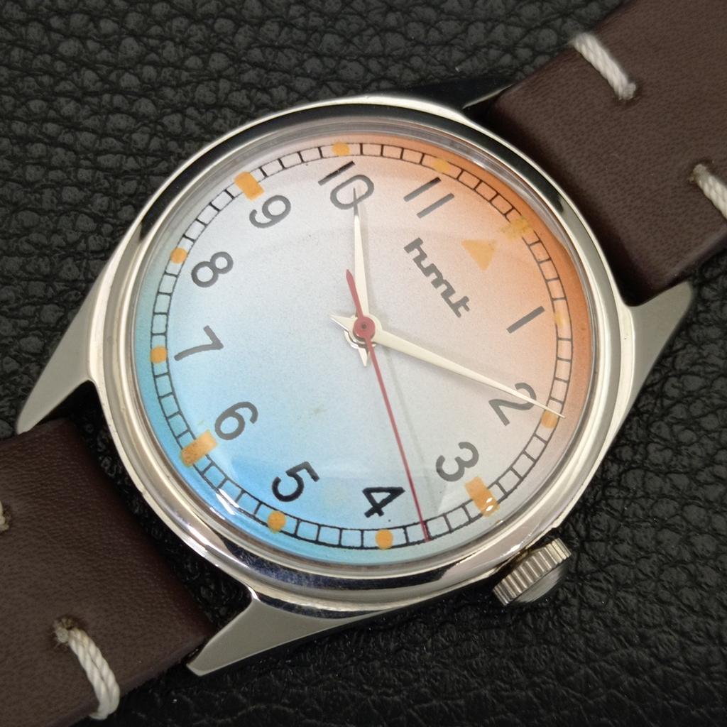 INDIAN VINTAGE HMT HAND-WINDING MENS WRIST WATCH A702805-1 R211-a702805