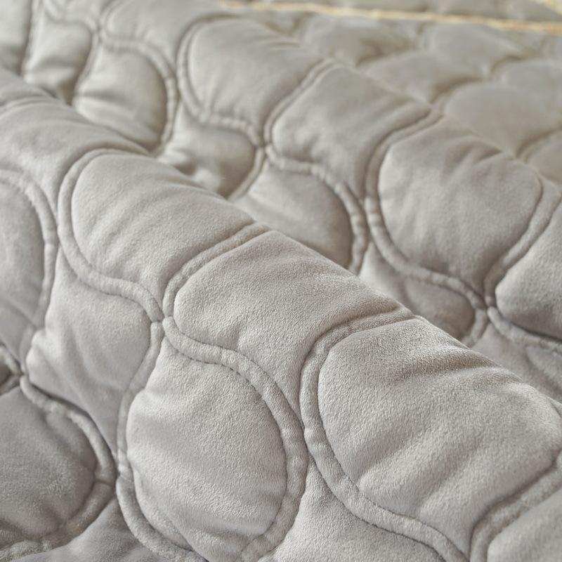 Winter Festive Sofa Cushion Cover Non-Slip Wedding Plush Big Red Household Fabric Simple Modern Living Room Universal