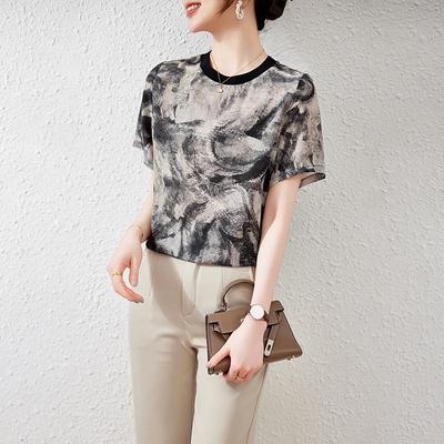 Women's 2025 Fashion Gradient Round Neck Mulberry Silk Top - High-End Short Sleeve Double Crepe Design