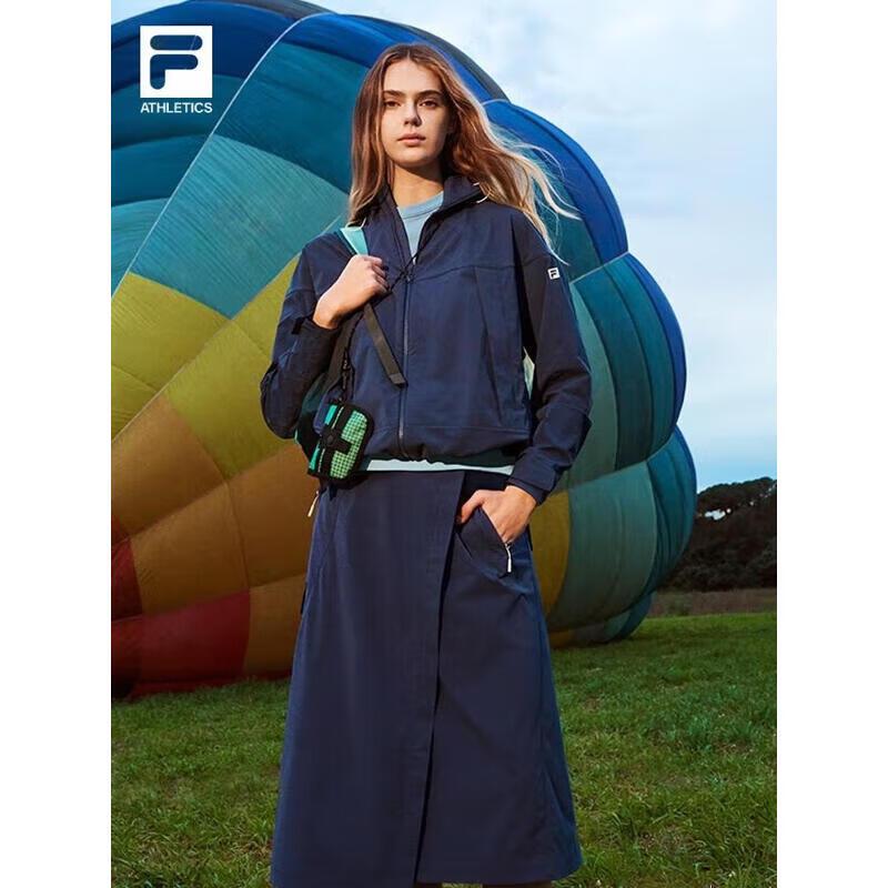 FILA Women s Hooded Woven Outdoor Jacket M