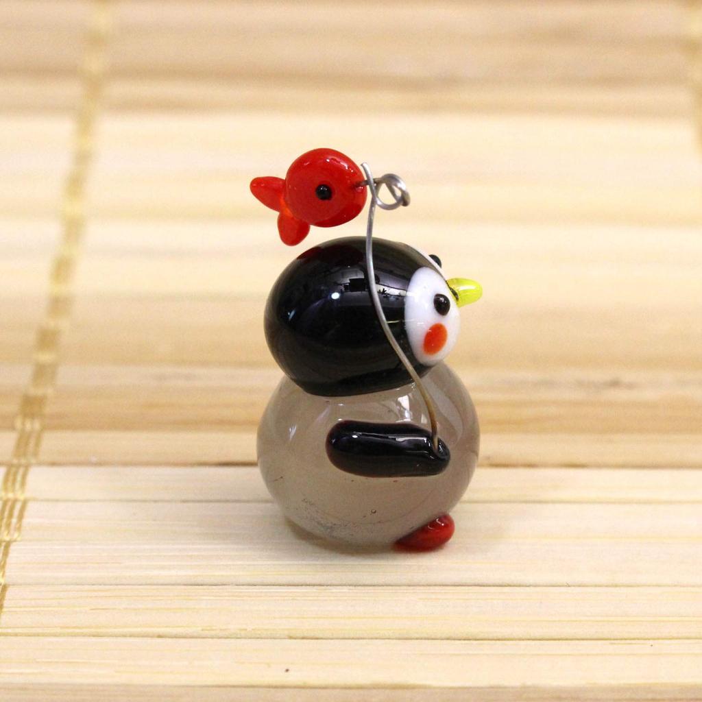 Figurine Fourcart Pinguin Negru, Lungime Totală 17mm, Pinguin Drăguț din Sticlă Făcut Manual pentru Pescuit CKK427