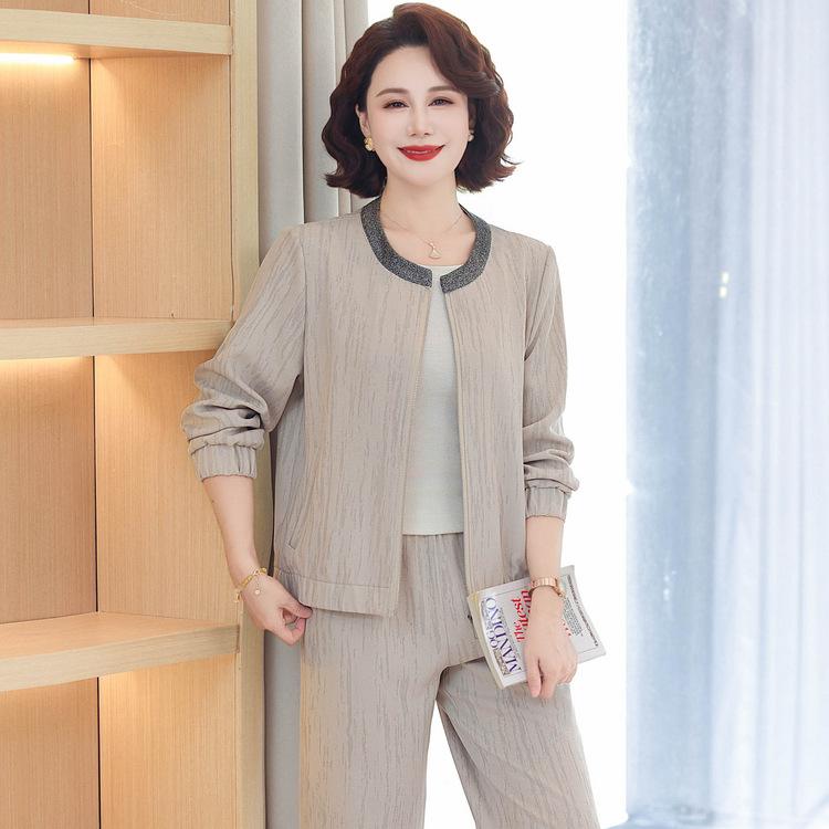 

Осенне-зимний костюм для мамы Новый высококлассный темпераментный универсальный костюм в стиле кэжуал для среднего и пожилого возраста Комплект из двух предметов: облегающий топ 5XL