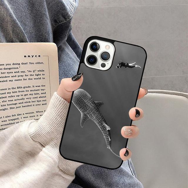 Whale Sharks Fish Phone Case For iPhone 17 Air 16 15 14 13 12 11 Pro Max Plus Max Cover Shell coque