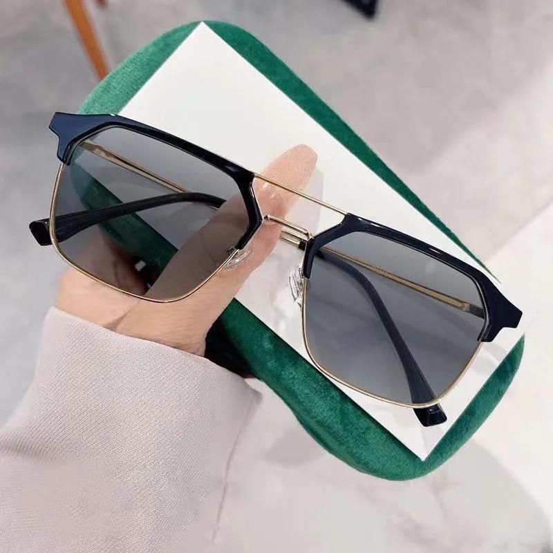 Men Vintage Square Sunglasses Women Popular Anti-UV Finished Myopia Glasses Retro Travel Vacation Sunshades Goggles for Man