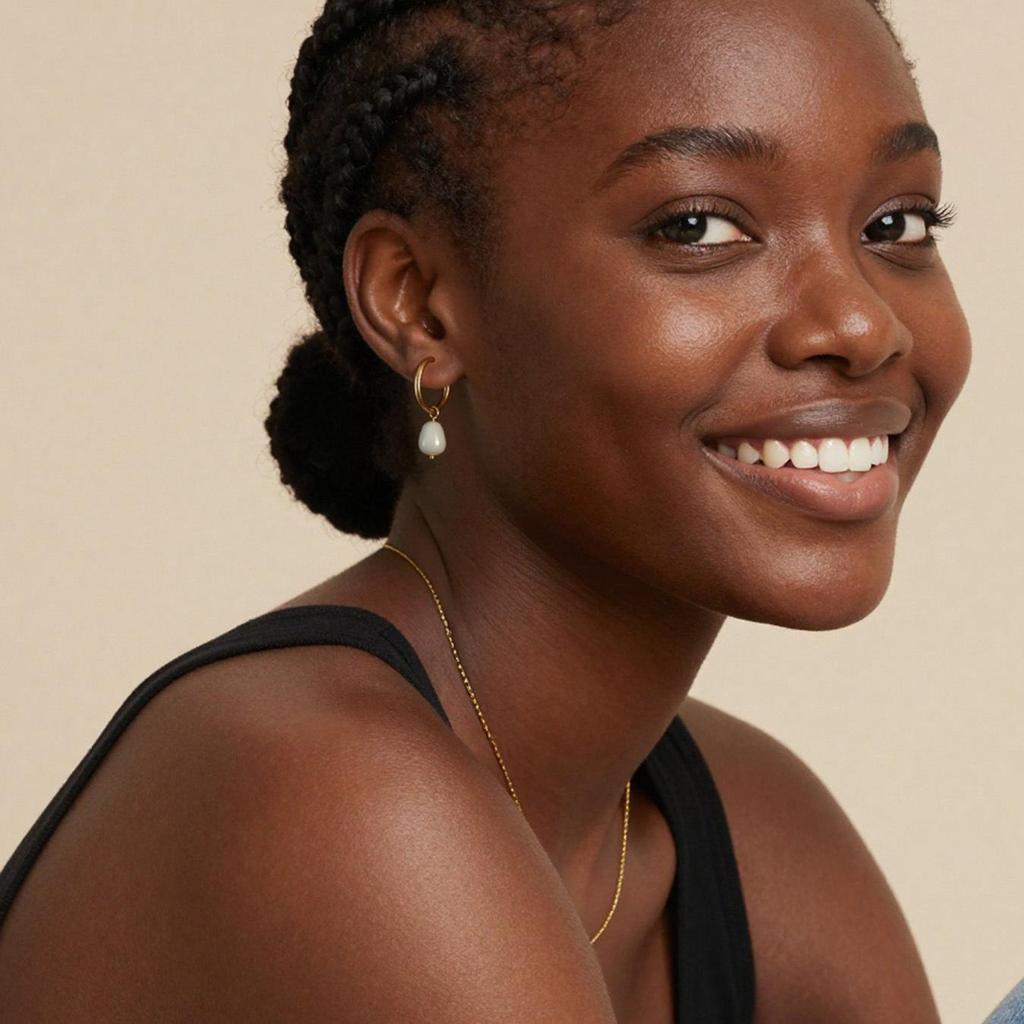 18K Gold-Plated Stainless Steel Earrings with Freshwater Pearl: European & American Style, Fashionably Luxe, Colorfast.