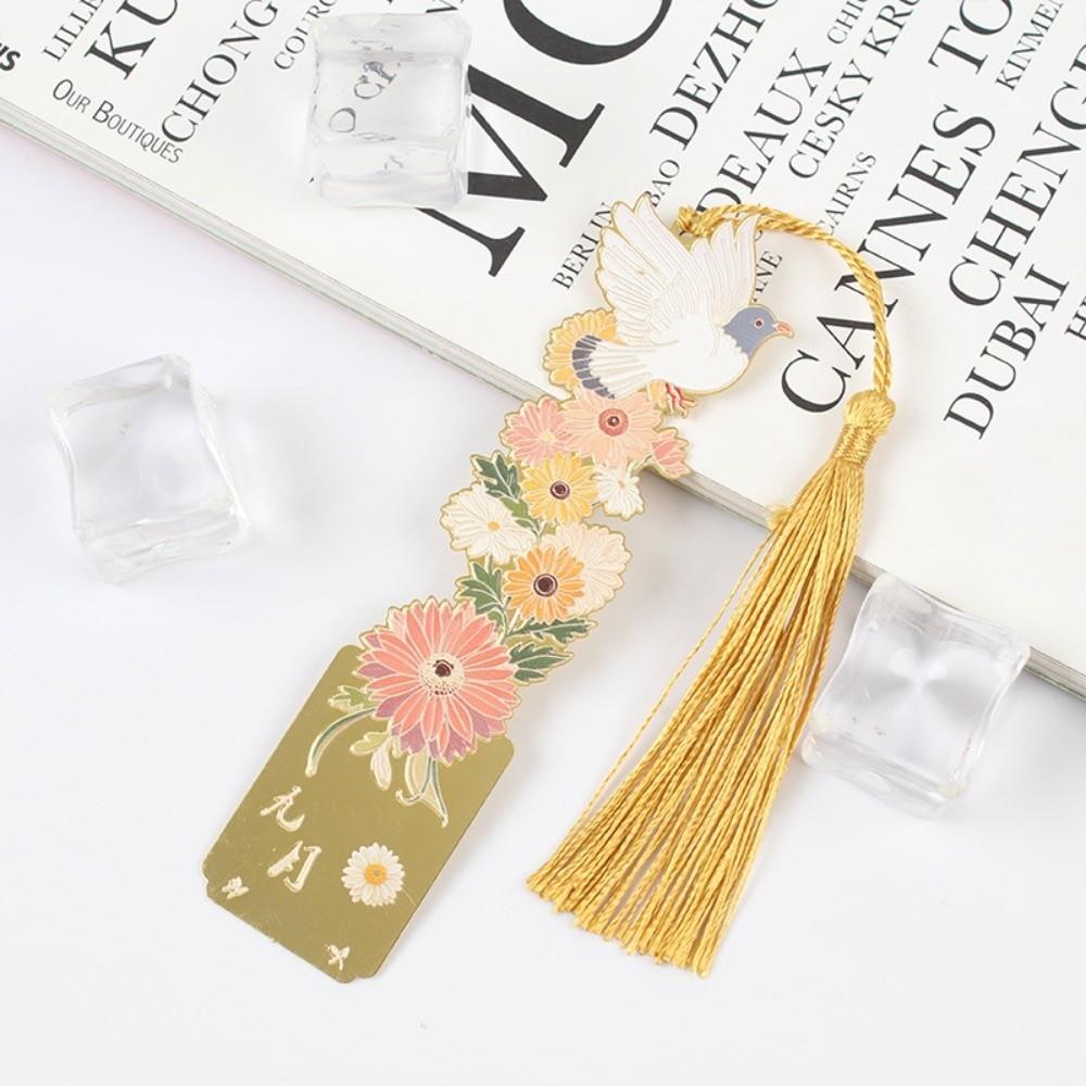 Hollow Metal Plants Bookmark Exquisite Rectangular Reading Stationery Oil Painting Style Flower & Birds Reading Book Tools