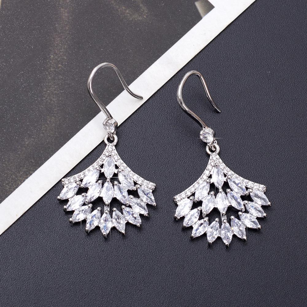 French Ins Style Baby's Breath Fan-Shaped Zircon Earrings - Christmas Gift, Elegant & Luxurious for Women
