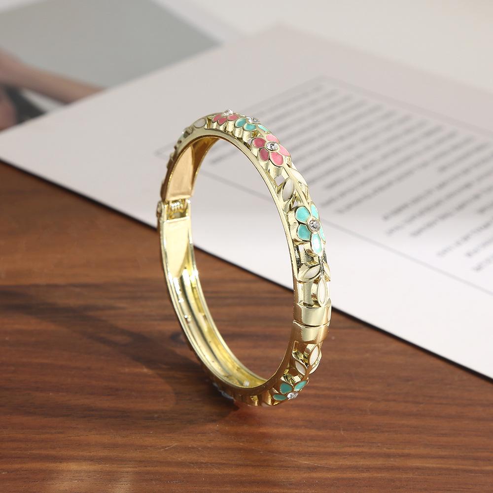 Retro Chinese Ethnic Style Enamel Bracelet with Floral Inlays and Artistic Open Design