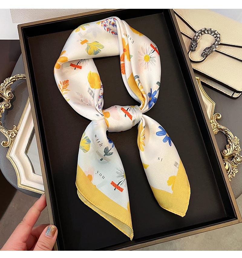 Women S Fresh Printed Square Scarf Fashion Versatile Summer Sun Protection