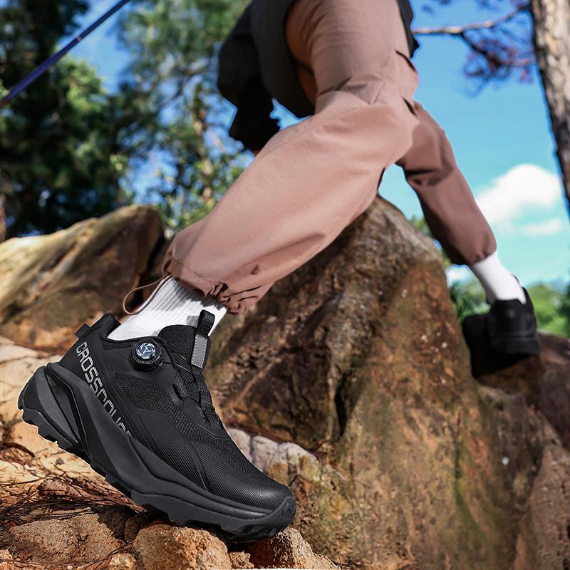 2026 New Men's Hiking Shoes Outdoor Anti Slip Fashion Hiking Shoes Men's Off Road Casual Shoes