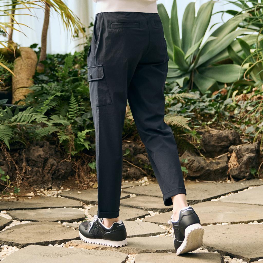 CHALLENGER Women'S Single-Pleat Semi-Baggy Cargo Pants Black