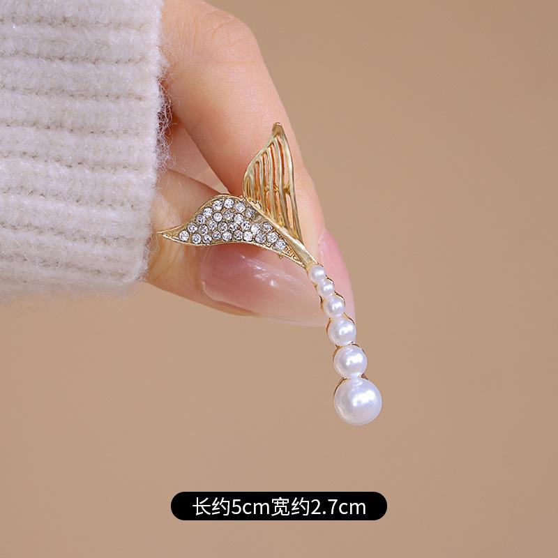

Японская и корейская жемчужная брошь в виде рыбьего хвоста, изысканная персонализированная булавка, пряжка для воротника, противосветовые аксессуары