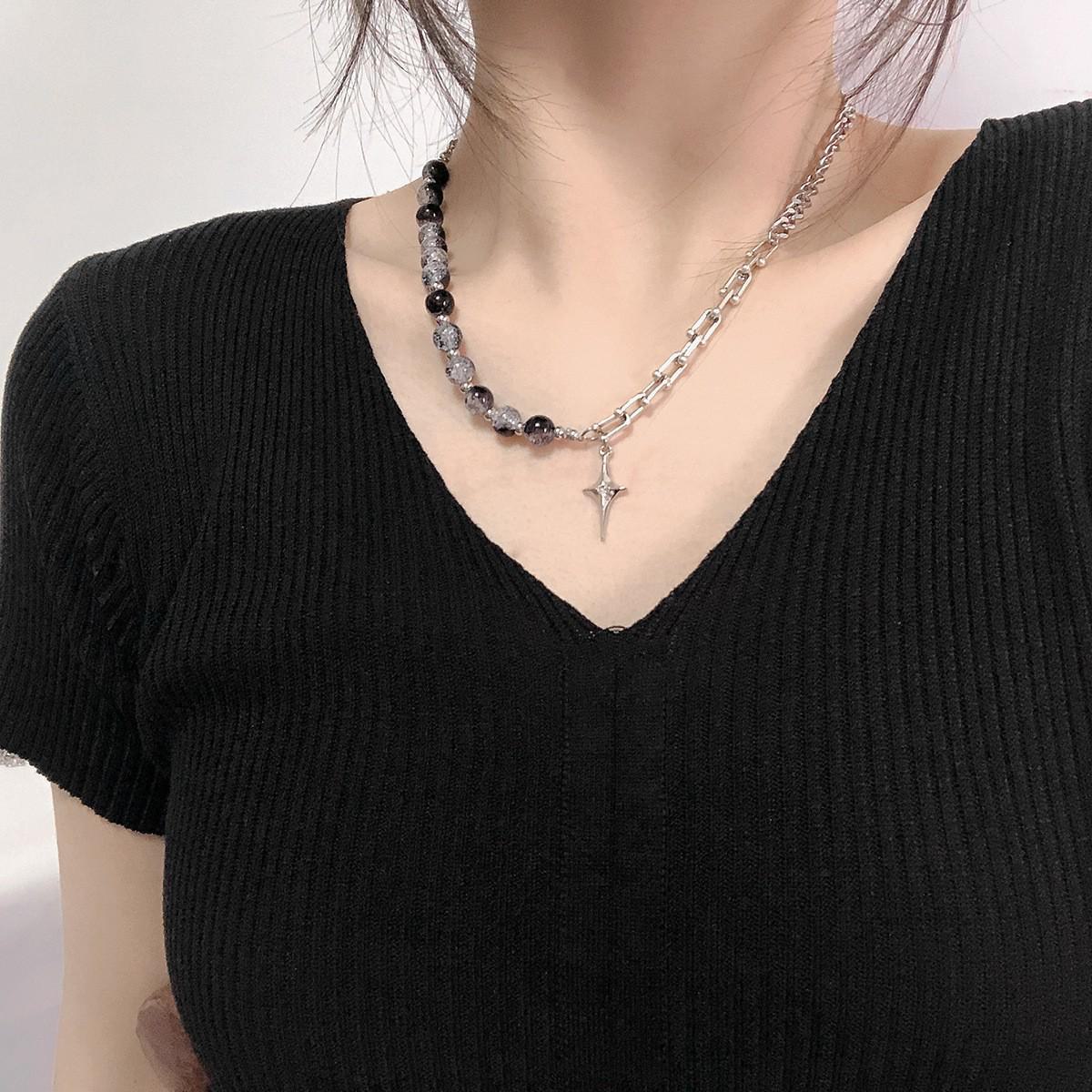 

Унисекс ожерелье из стеклянных бусин, сплетенных в цепочку, с подвеской в виде четырехконечной звезды Beaded Chain Necklace