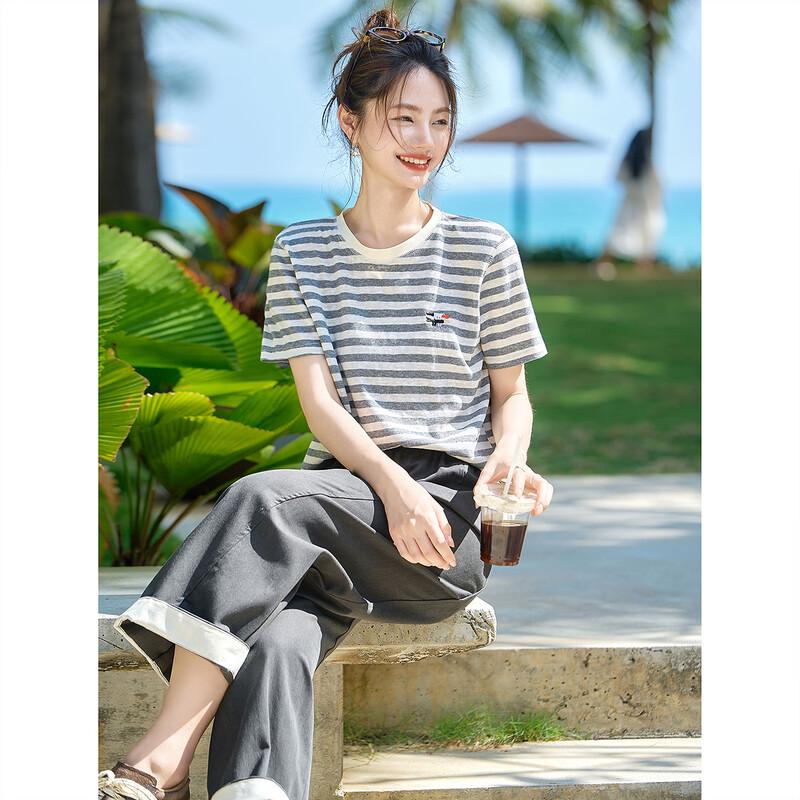 Striped Round Neck T-Shirt & Cropped Pants Set M