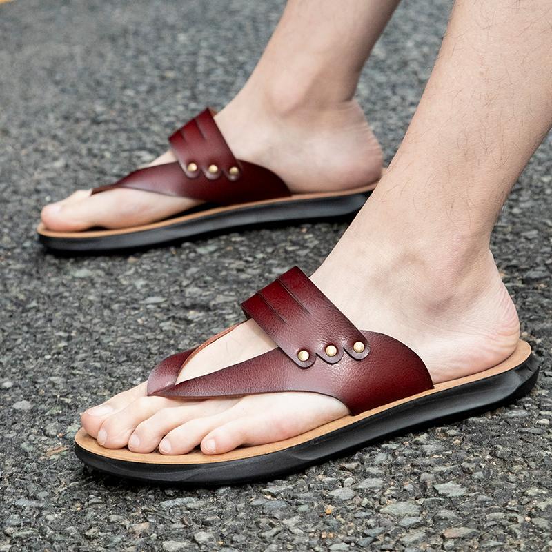 Summer men's shoes Breathable and comfortable flat bottomed style Outdoor beach Daily street walking Plus Size Breathe sandal