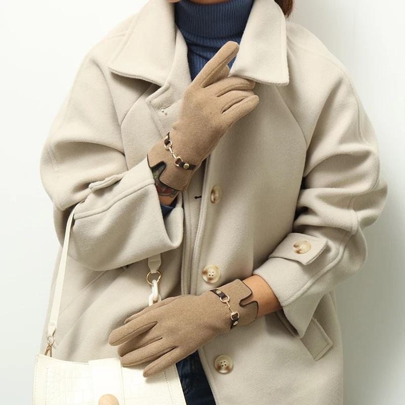 Korean Velvet Warm Gloves Elegant and Simple Metal Buckle Thick Gloves Daily Life Outdoor Skiing and Cycling Gloves Equipment