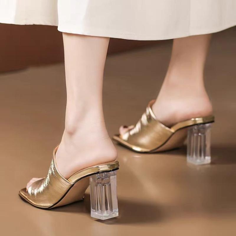 Fashion Women Wear Summer Fashion New High-heeled Cool Slippers with A Leather Block Heel Open Toe Single-toe Slippers