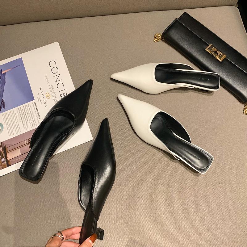 2025 Spring and Summer New Half-drag Women's Fashion Versatile Pointed Head Low-heeled Bag Head Slippers Sandals