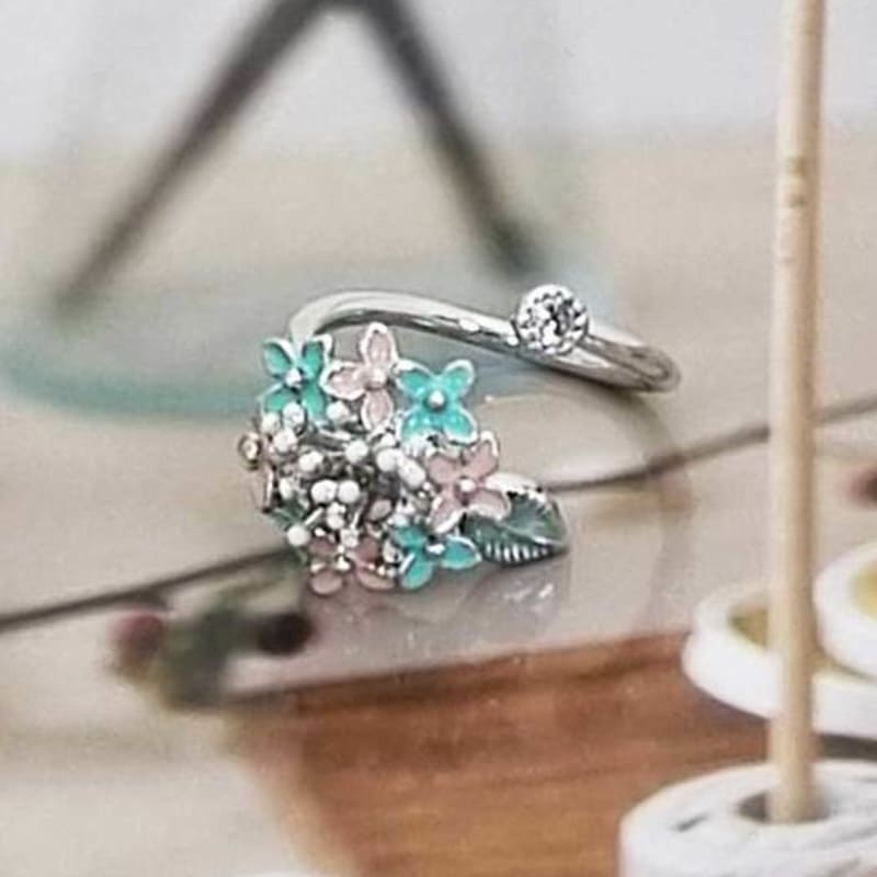 Ollia Brilliant Hortensienblüte Punkt Mode Ring