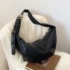 IELGY Retro Commuter Underarm Bag Autumn Large Capacity Cross-Body Dumpling Bag