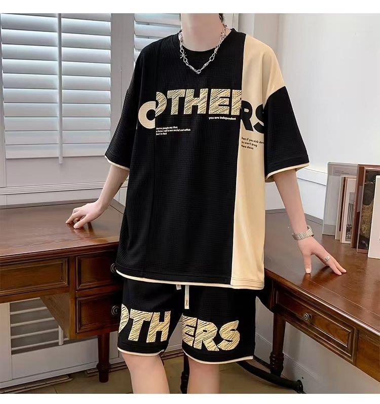 Trendy Short-Sleeve Waffle T-Shirt & Casual Sports Set for Teen Boys