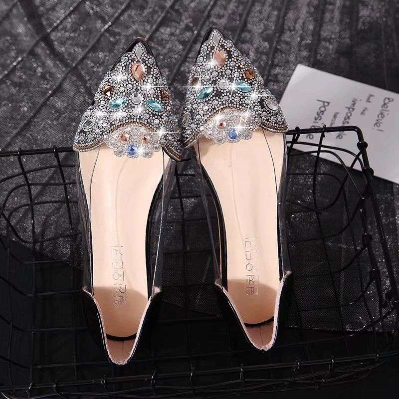 

The same rhinestone single shoes women s autumn 2025 new shallow mouth flats fashionable summer breathable sandals women s summer 34 чёрный