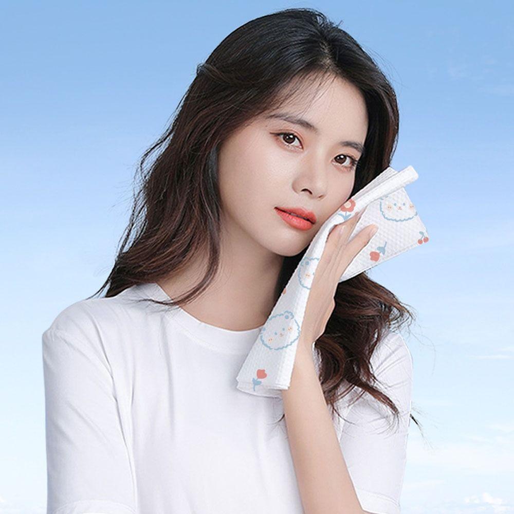 70x140cm Disposable Printed Bath Towel Thickened And Enlarged Washable Bath Towel