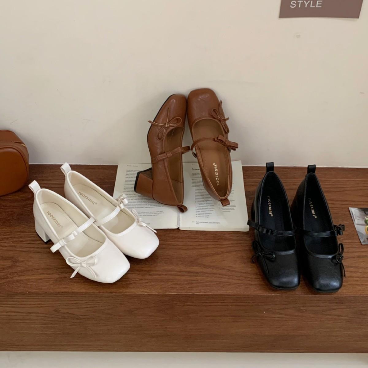 

2025 new autumn bow light mouth with thick middle heel Mary Jane women s single shoes 39 белый