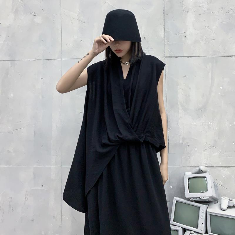 

Летняя женская футболка больших размеров с V-образным вырезом и неровным подолом, 2025: Европейский и американский стиль One Size (90-150 jin) чёрный