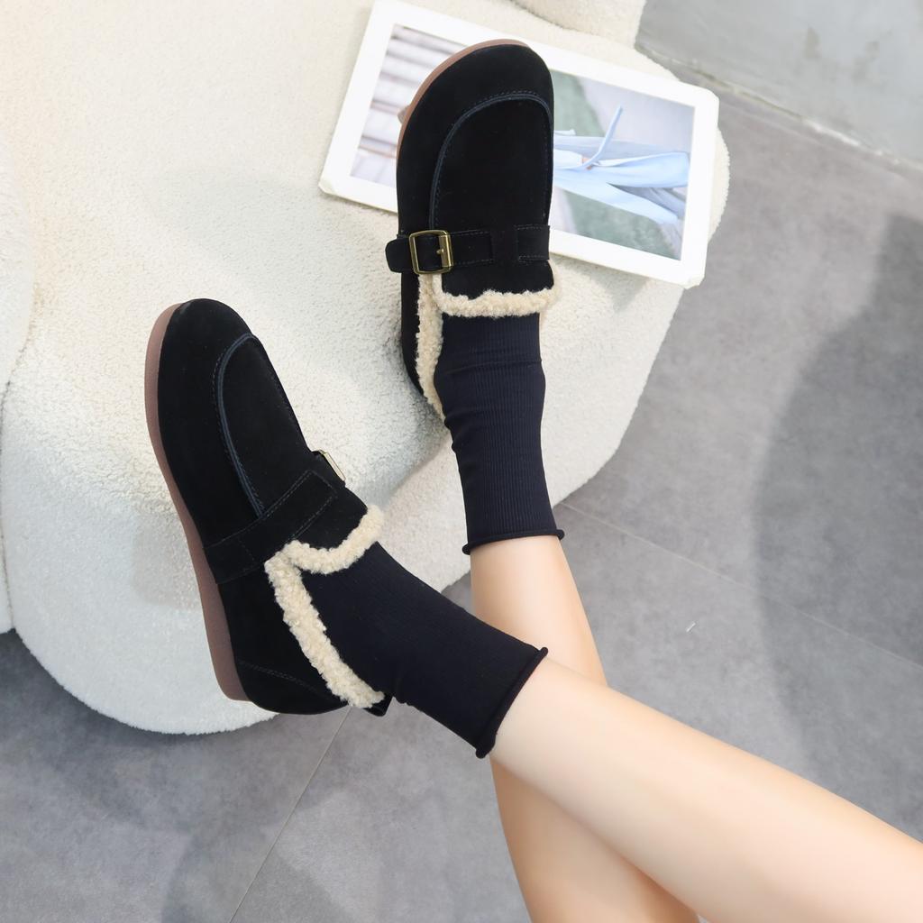 Leather plush shoes for women's winter 2025 new popular thickened warm one-pedal flat-bottomed beanie cotton shoes for women