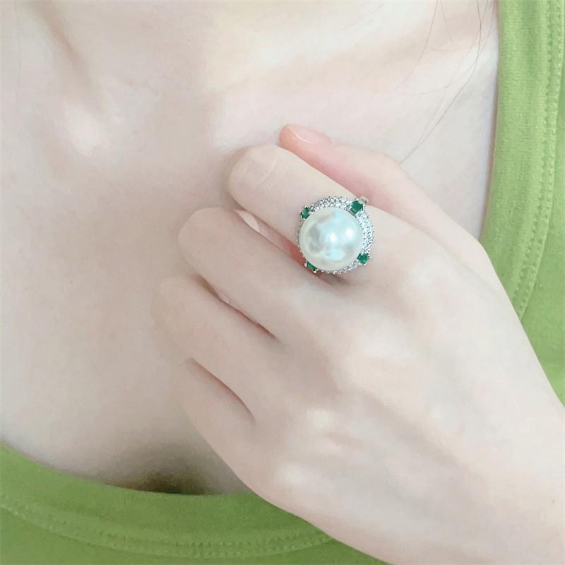 High-End French Emerald & Pearl Micro-Set Diamond Ring for Women – Internet Celebrity Style