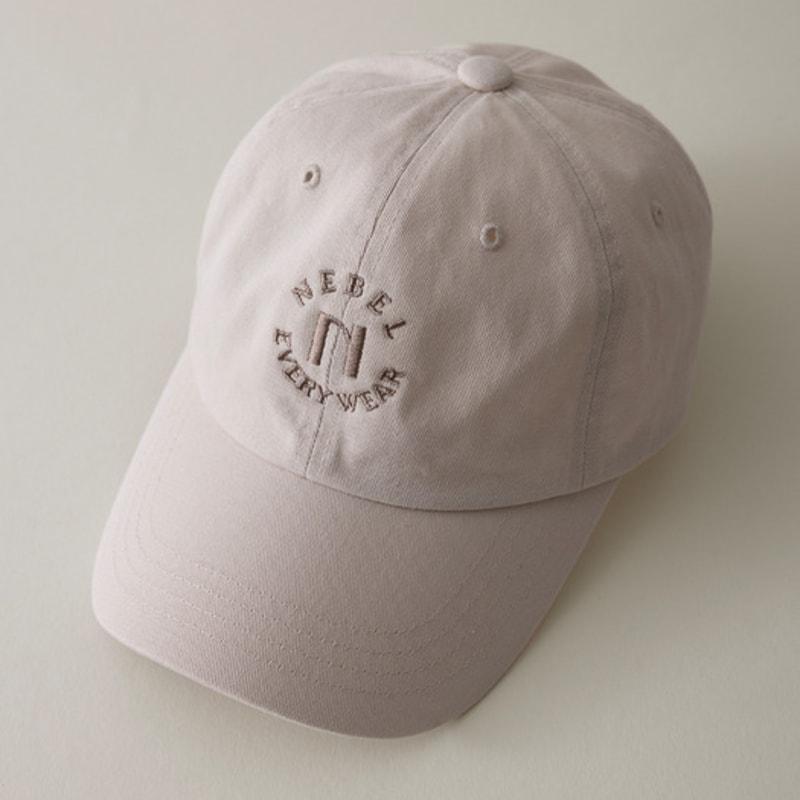 NEBELEVERYWEAR Logo Ball Cap_beige