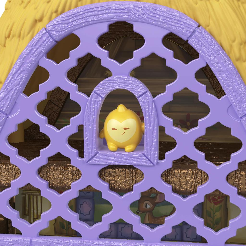 Mattel Disney Wishes Mini Doll Star of Rosas and Valentino Portable Set with Valentino the Goat Star Toy Figure 10 Travel HRH75 Playset & &