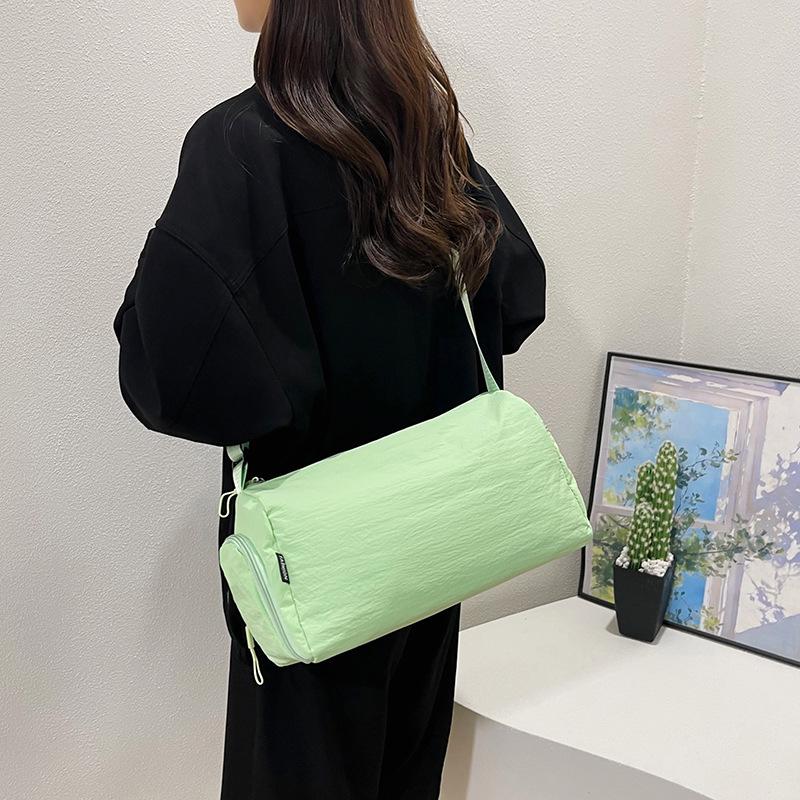 Women's Yoga and Sports Bag: Lightweight, Large Capacity, Wet/Dry Separation, Ideal for Travel and Swimming.