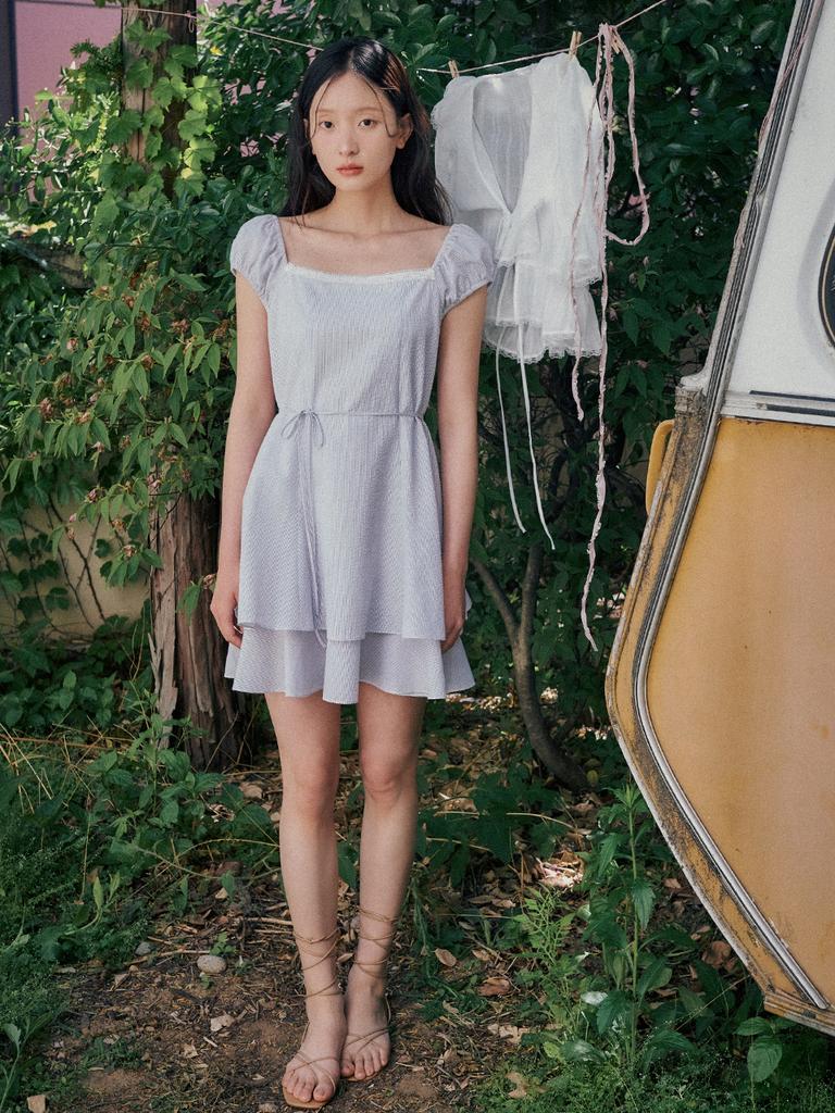 Oal Square Neck Tiered Mini Dress_Blue Stripe