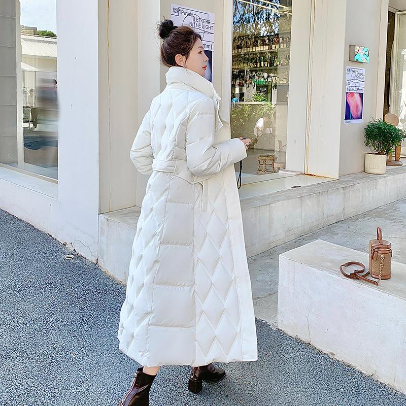 Cotton-padded Jacket Women's Extended Loose Hooded Cotton-padded Coat Over The Knee and Thickened Diamond Plaid Cotton Coat In Winter.
