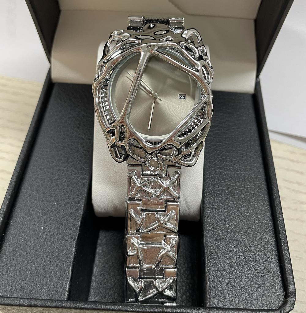 Niche Original Alabaster Style Retro Y2K High-End Men'S Watch Special-Shaped Paw Bead Mesh Watch