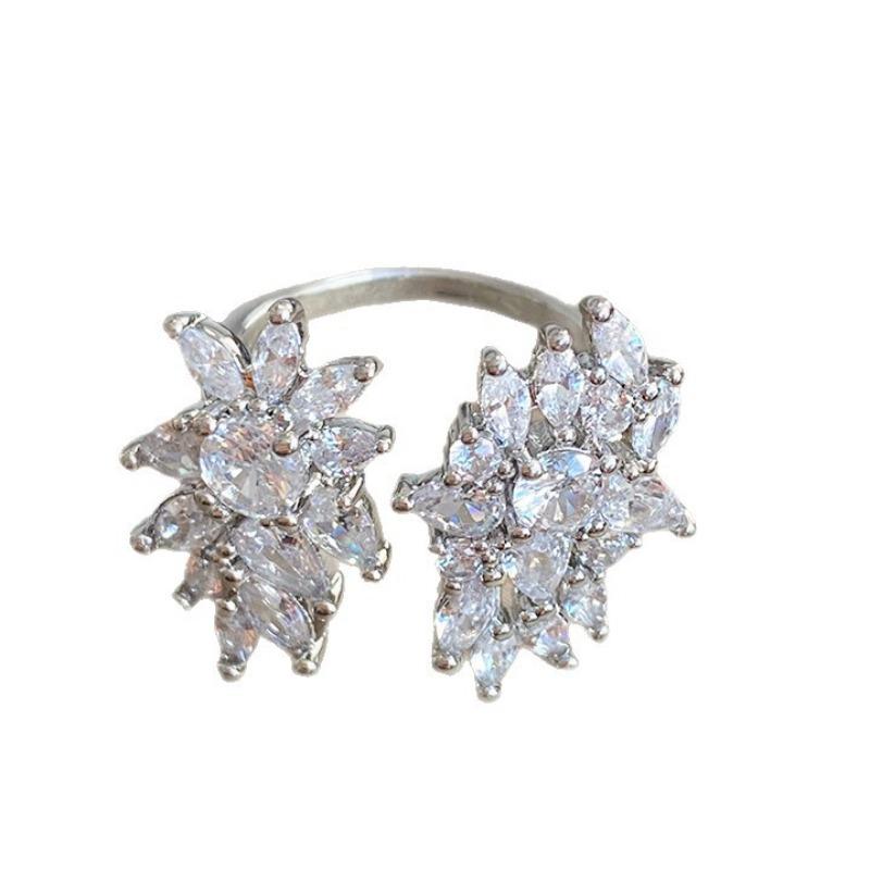 1PC French Retro Flowering Zircon Ring Women's Niche Light Luxury High-end Index Finger Ring Temperament Versatile Adjustable Ring