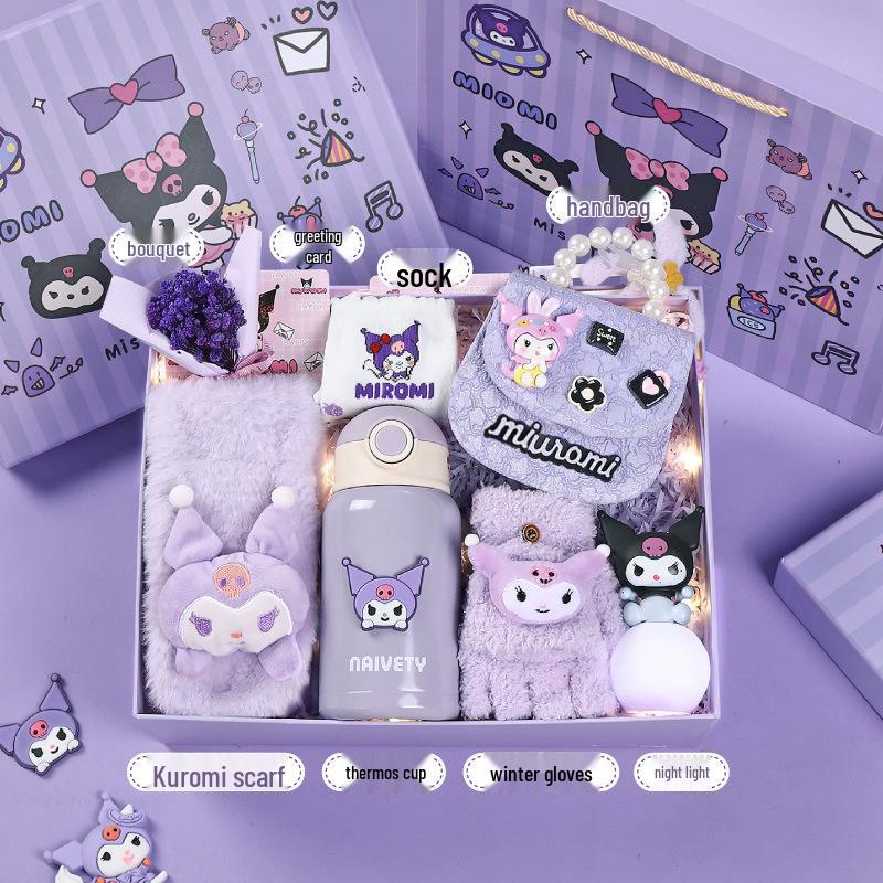 Set cadou de iarnă Kuromi: Eșarfe și Accesorii pentru Fete (Vârste 10-12)