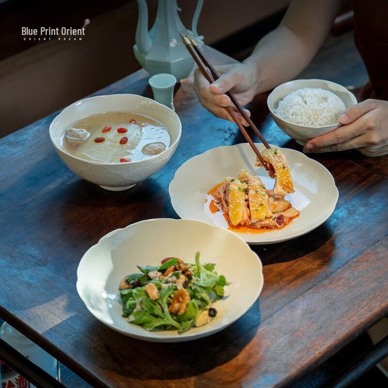 Jingdezhen Blue-Printed Eastern Stoneware Dinnerware Set