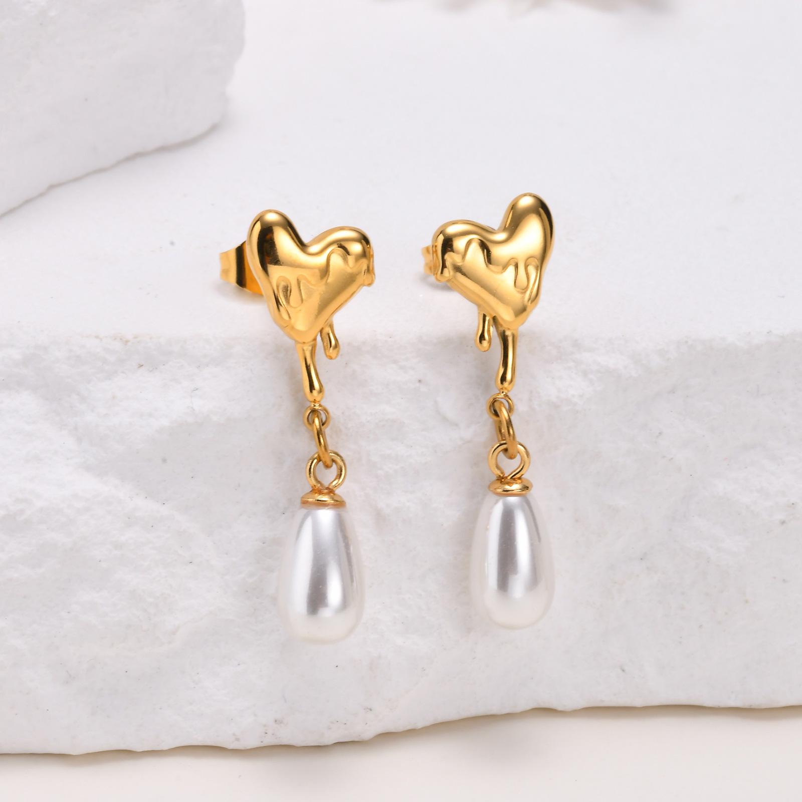 

Stainless Steel Drop Earrings for Woman Imitation Pearls Heart Twist Earring Golden Trendy Exquisite Fashion Jewelry Gifts