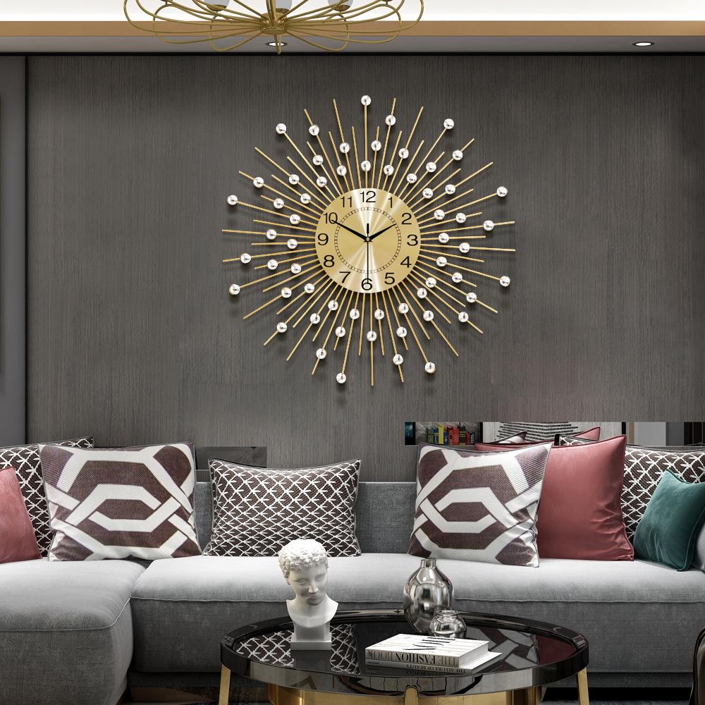 Trendy European Iron Art Living Room Wall Clock: Stylish Home Quartz Timepiece