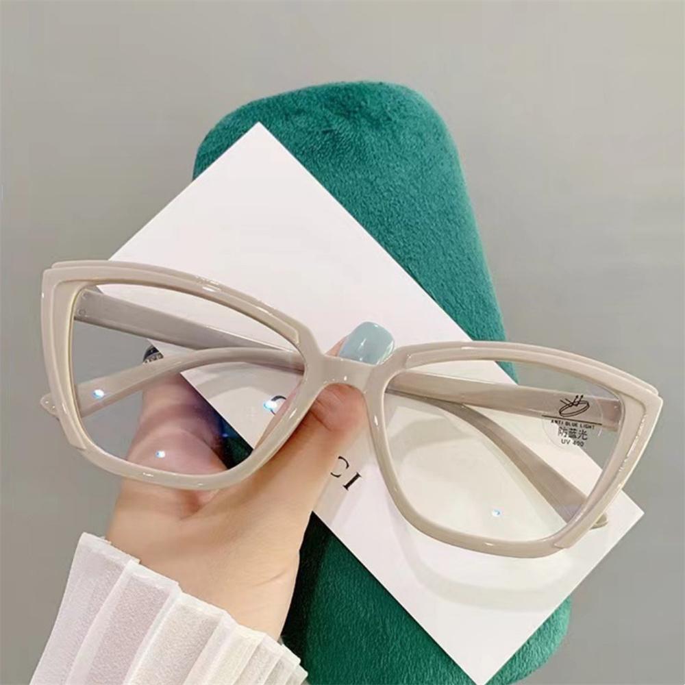 Fashion Anti-Blue Light Cat Eye Glasses Simple Frame Eyeglasses for Women and Men Ultra Light Unisex Transparent Eyewear
