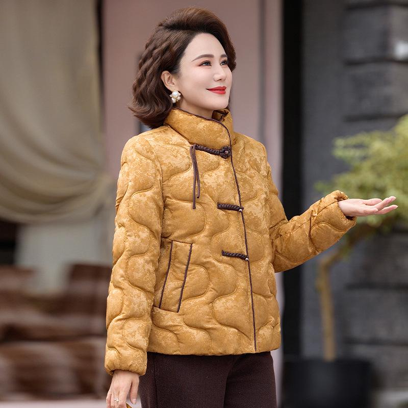 

Elegant Winter Plus Velvet Thickened Jacket for Middle-Aged and Elderly Women 5XL (150-165 jin) жёлтый
