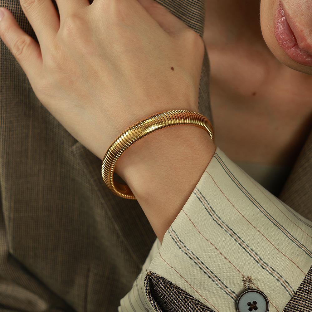 Hot Selling Fashion Jewelry Stainless Steel Elastic Bracelet Personalized Gold Plated Jewelry Bracelet for Women