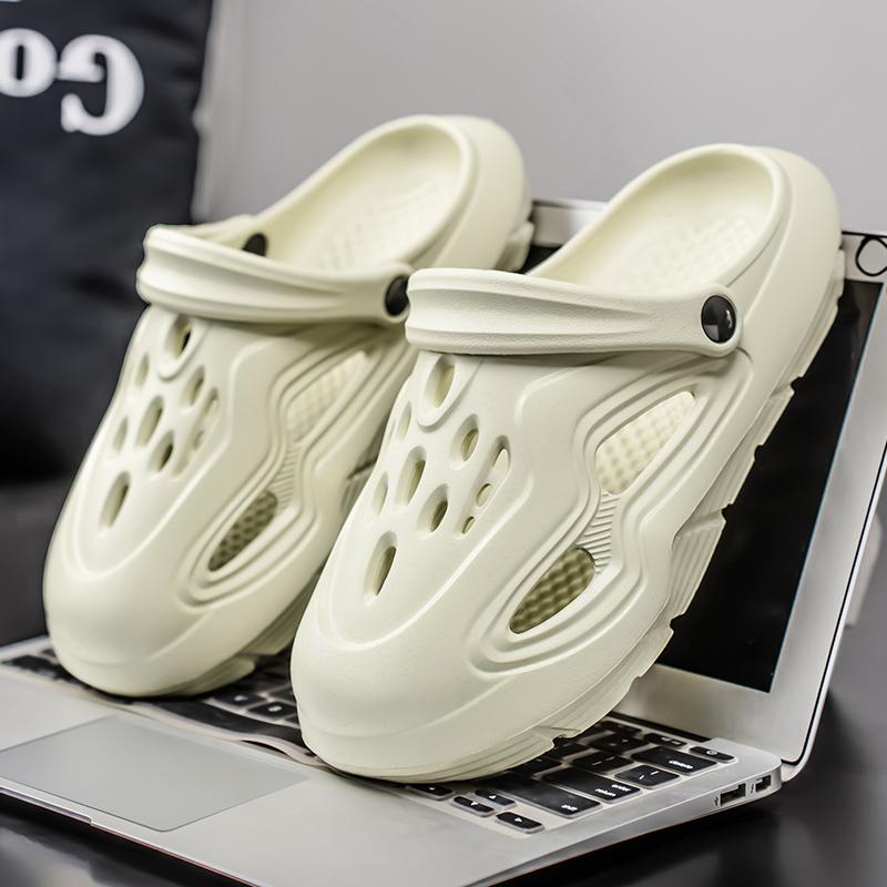 Fashion Summer Men Sandals Light EVA Men's Casual Shoes Hole Shoes Clogs Lovers Home Garden Outdoor Male Beach Flat Slippers Big Size 45